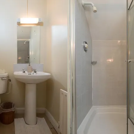 Ashwood House * Corrandulla